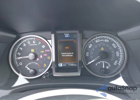 2023 Toyota Tacoma Trd Off Road z USA, uszkodzony, nr VIN 3TMCZ5AN6PM593834